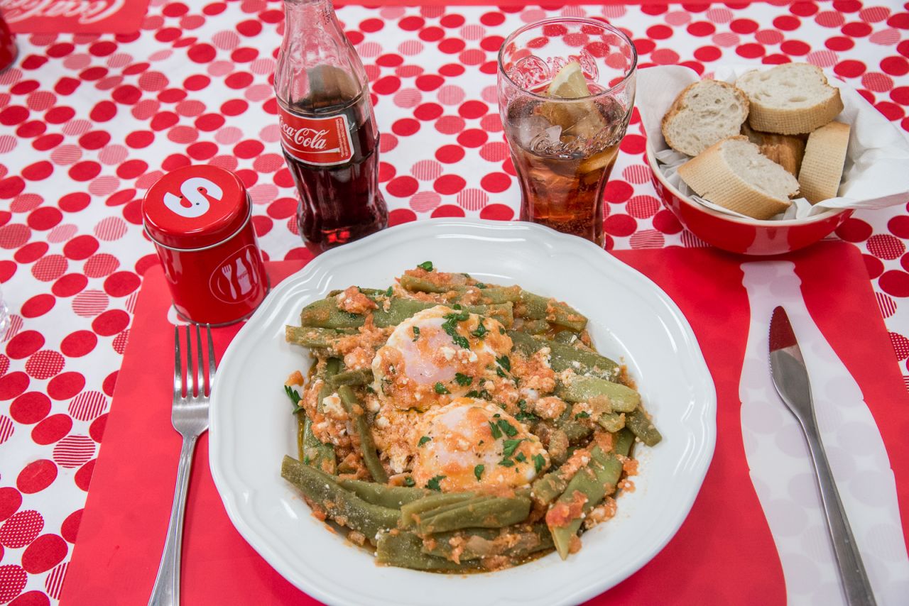 &Phi;&alpha;&sigma;&omicron;&lambda;ά&kappa;&iota;&alpha; &mu;&epsilon; &alpha;&upsilon;&gamma;ά 11/07