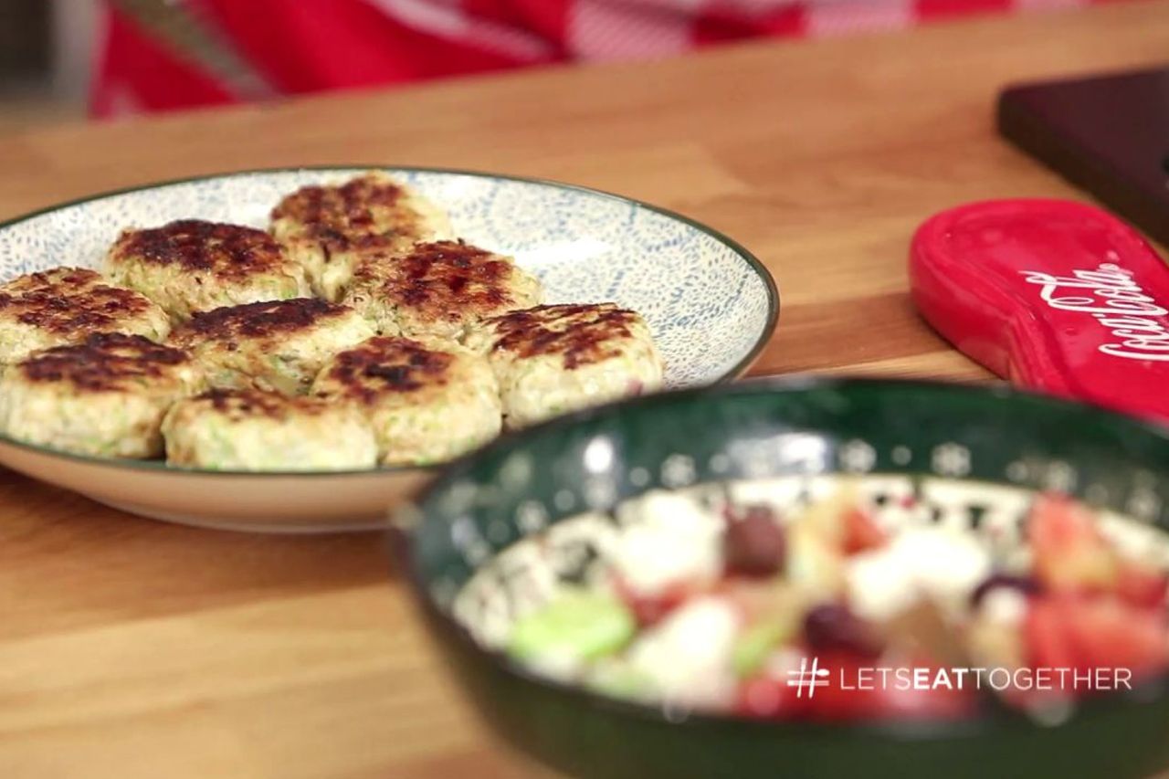 &Chi;&omega;&rho;&iota;ά&tau;&iota;&kappa;&eta; &Sigma;&alpha;&lambda;ά&tau;&alpha; &mu;&epsilon; &Kappa;&iota;&nu;ό&alpha; 19/09