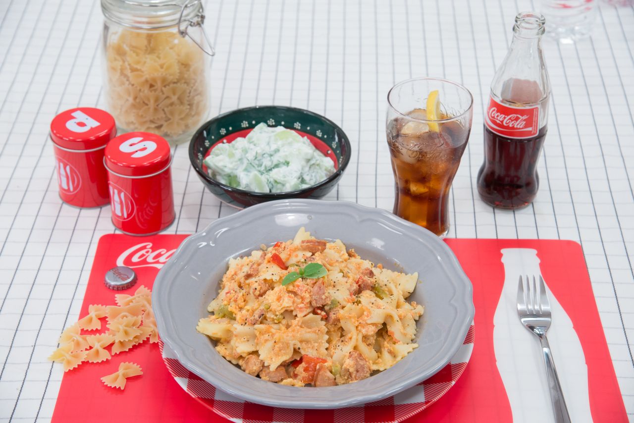 &Sigma;&alpha;&lambda;ά&tau;&alpha; &mu;&epsilon; &alpha;&gamma;&gamma;&omicron;ύ&rho;&iota; &kappa;&alpha;&iota; &sigma;&omicron;&sigmaf; &gamma;&iota;&alpha;&omicron;&upsilon;&rho;&tau;&iota;&omicron;ύ 04/07